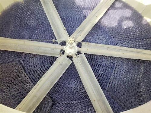 閉式冷卻塔里面的平衡管、風(fēng)機(jī)與側(cè)風(fēng)機(jī)的作用是什么